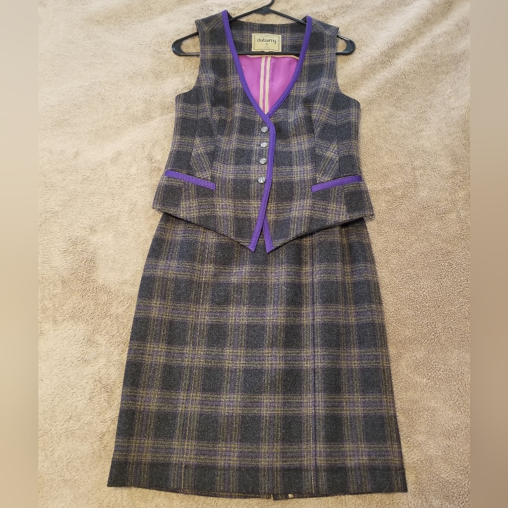 Dubarry of Ireland Grey Plaid Wool Vest & Skirt Set US 4